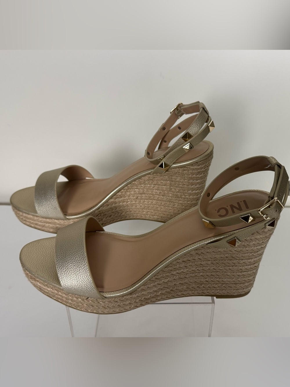 INC Gold Gladiator Wedge Sandals Size 11 – Chic & Statement Style 💛 - Picture 9 of 13